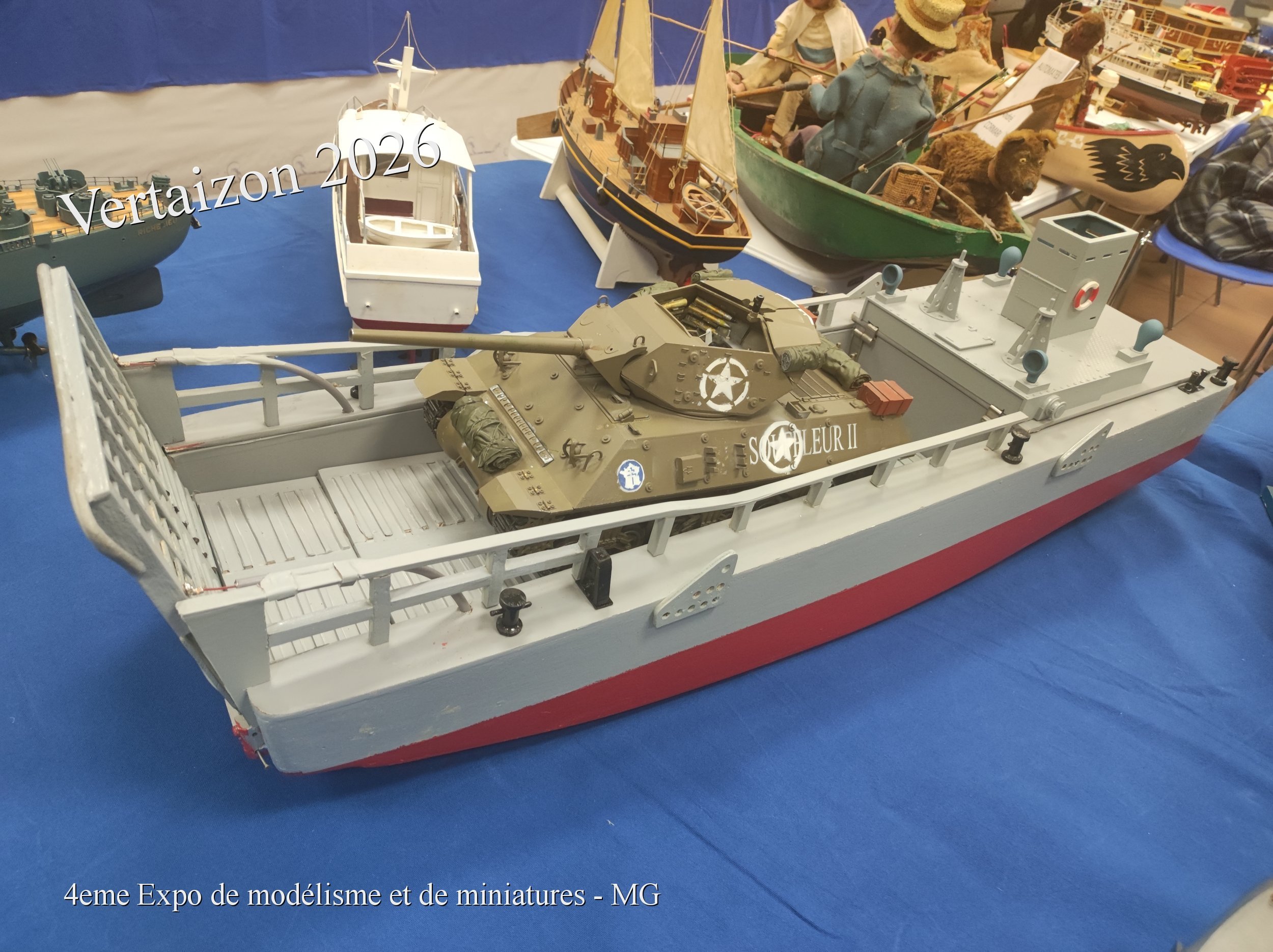 Barge debarquement.jpg